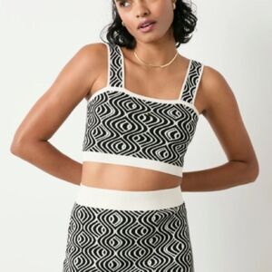 Calla‎ Jacquard Crop Tank